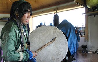 Shamans will not help you to enlarge your penis, unlike self-hypnosis